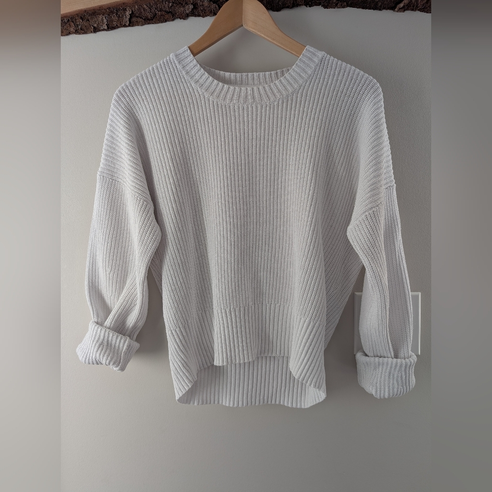 525 🤍 Sweater